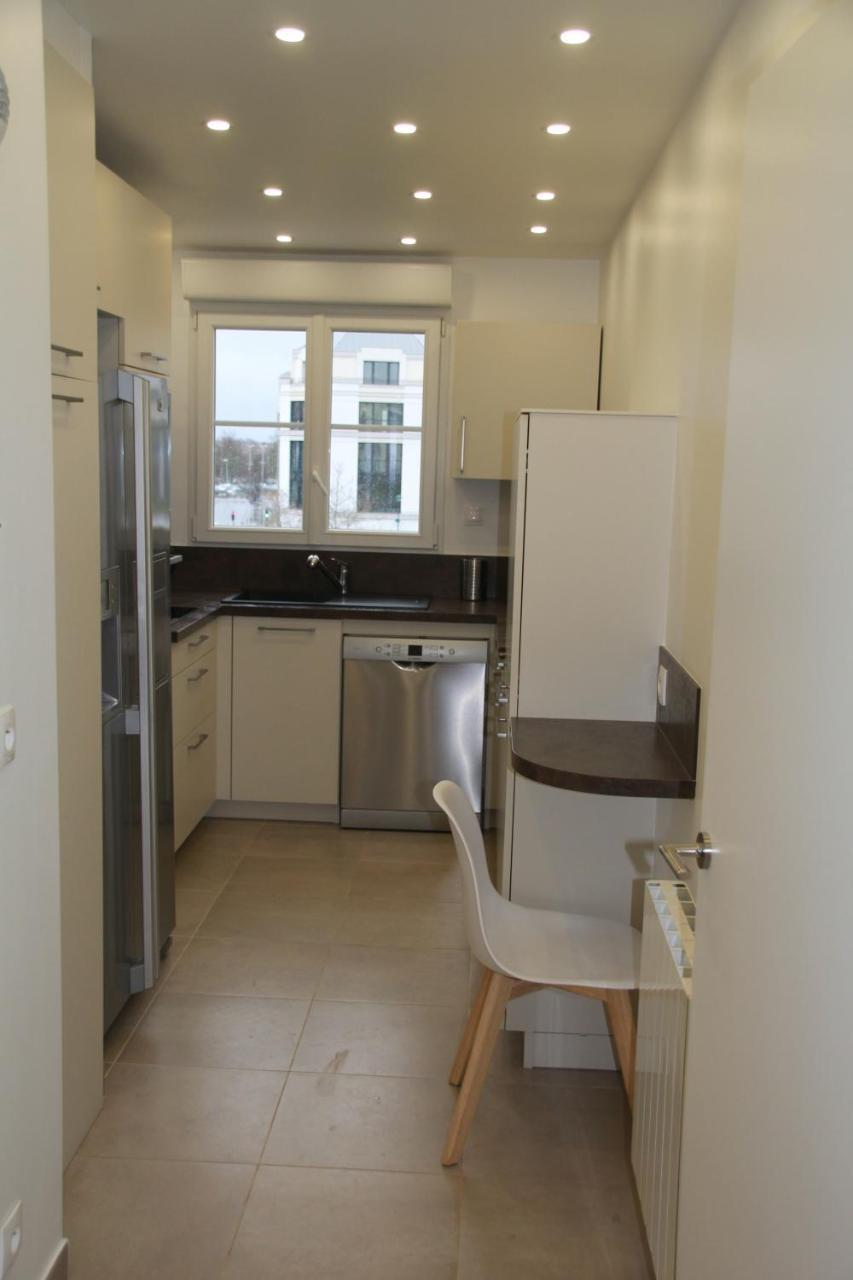 Disney Apart,3 Mn From Disney, 4Bedrooms, Double Free, Secured Parking,105 M2 Chessy  Dış mekan fotoğraf