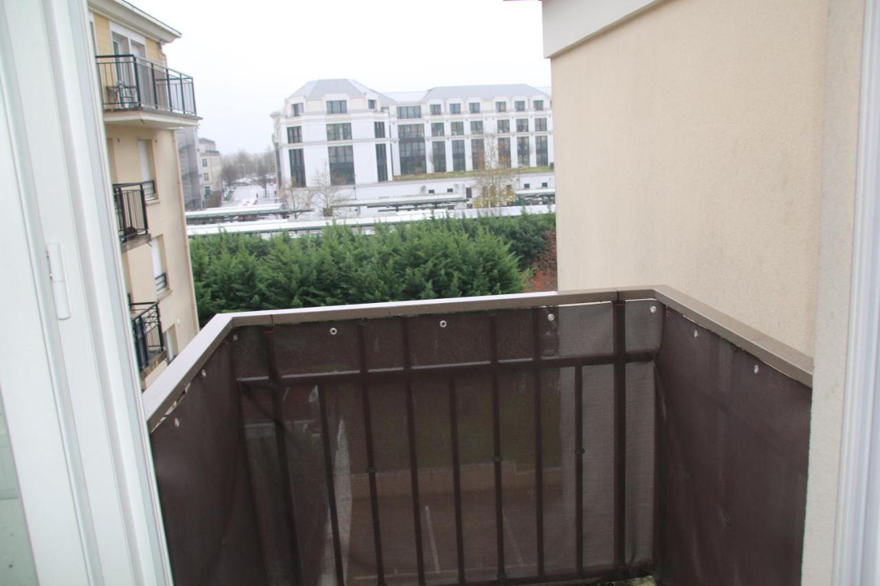 Disney Apart,3 Mn From Disney, 4Bedrooms, Double Free, Secured Parking,105 M2 Chessy  Dış mekan fotoğraf