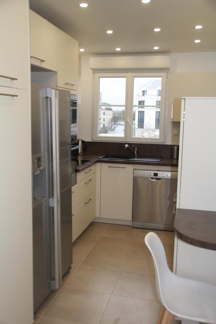 Disney Apart,3 Mn From Disney, 4Bedrooms, Double Free, Secured Parking,105 M2 Chessy  Dış mekan fotoğraf
